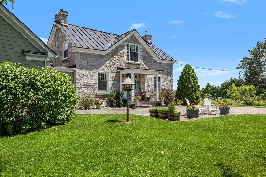 12,584 Houses for Sale in Canada | Properstar - Boerderij Te Koop In Canada