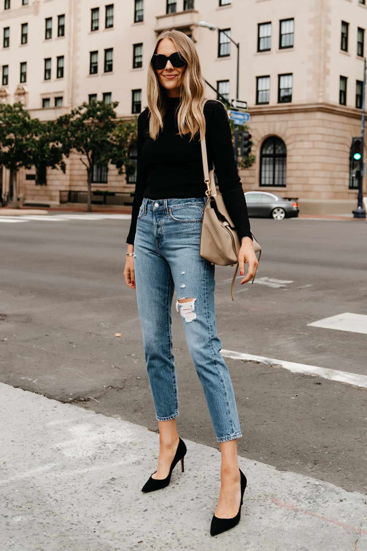 20+ Chic Fall Date Night Outfits You’ll Feel Amazing In! (2023) - Outfits From The Movie Grease