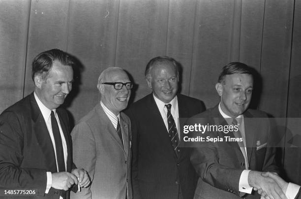 36 Verschuer Stock Photos, High-Res Pictures, and Images - Getty Images - Nathalie Van Verschuer-des Tombe Leeftijd