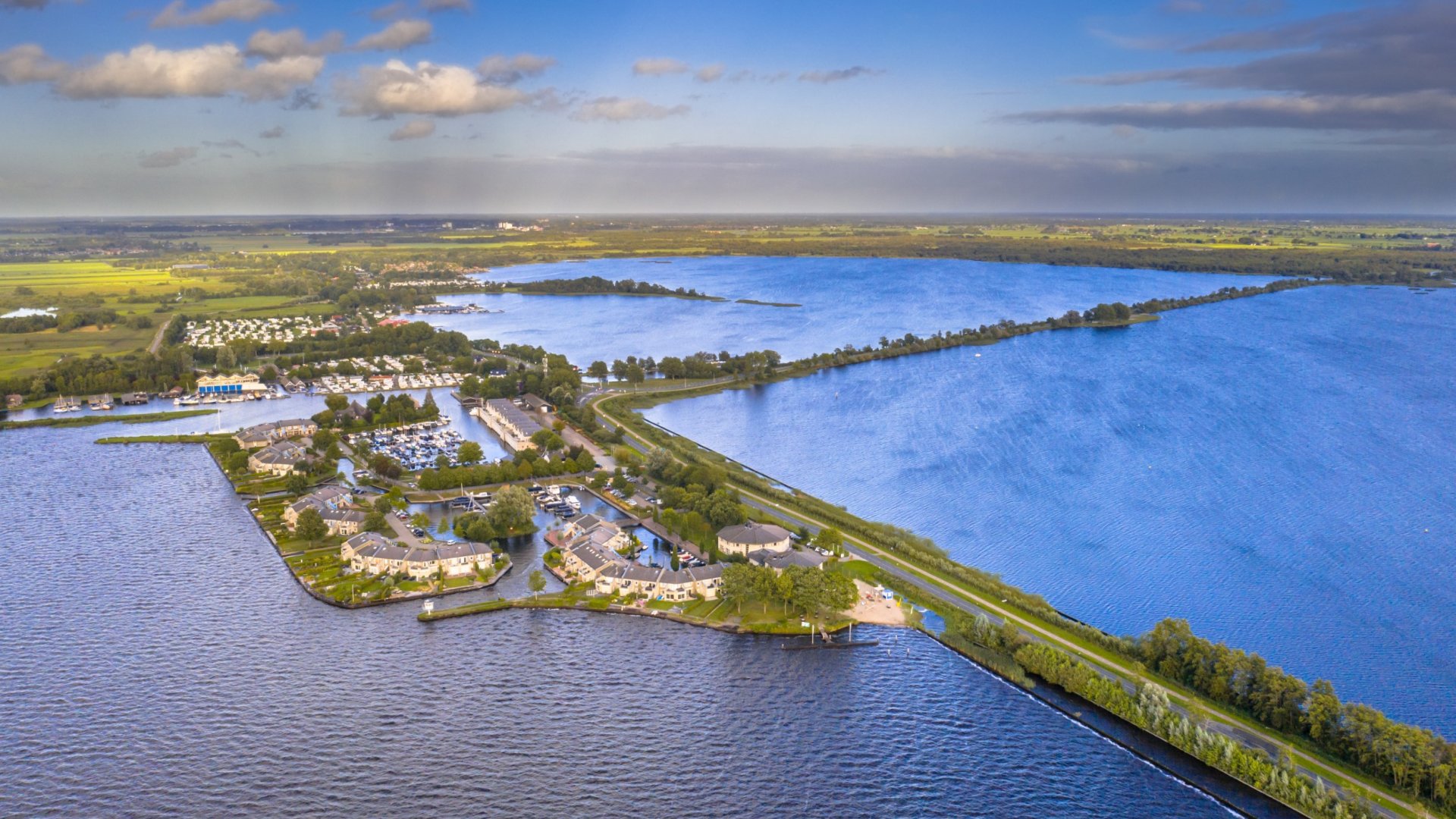 4*-Van der Valk hotel Emmeloord nabij Giethoorn en N.P. Weerribben - Van De Valk Emmeloord