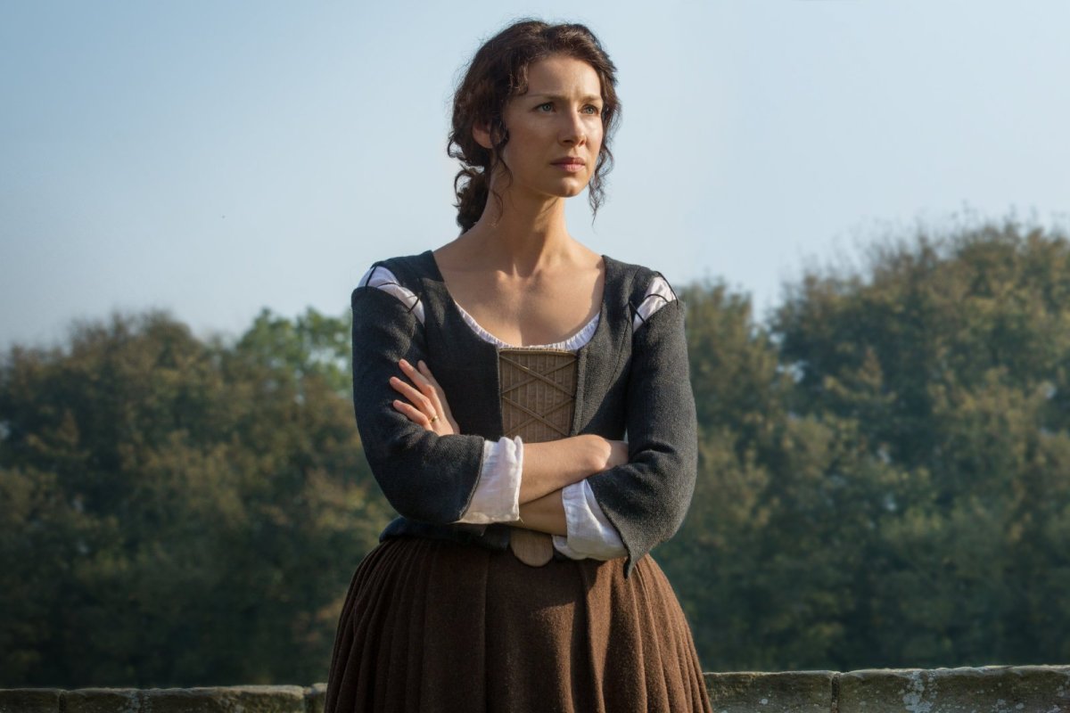 5 Defining Moments for Claire: Season One – The Sassenach Files - Claire Keegan Dit Soort Kleinigheden