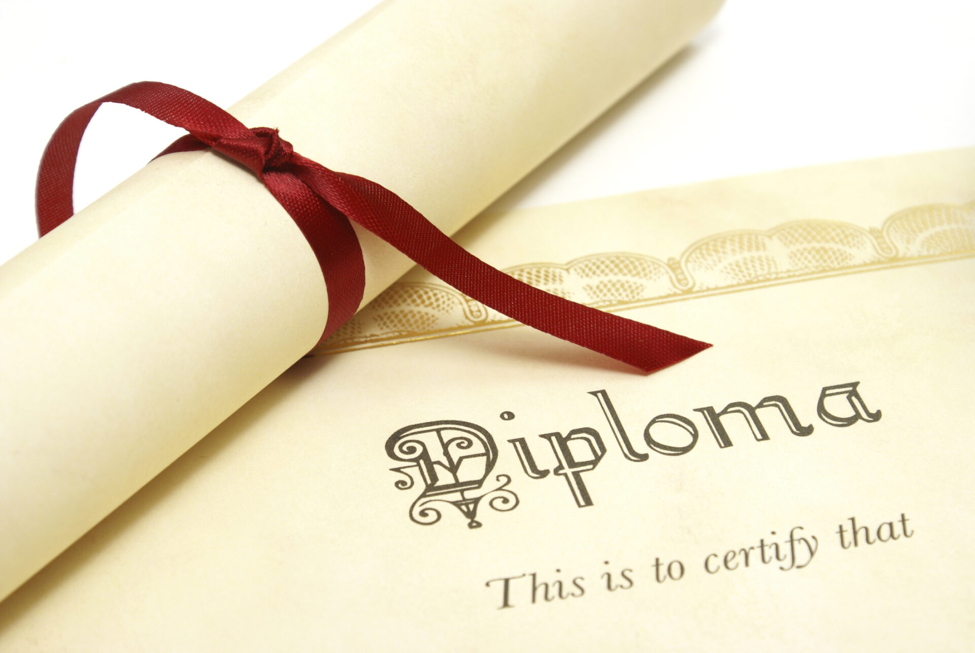5 Major Benefits of Having a High School Diploma | StartSchoolNow - Diploma Uitreiking In Het Engels