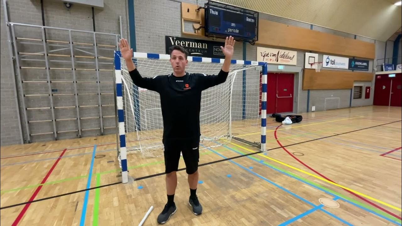 6. Basics voor handbal keepen - YouTube - Hoeveel Stappen Mag Je Zetten Bij Handbal