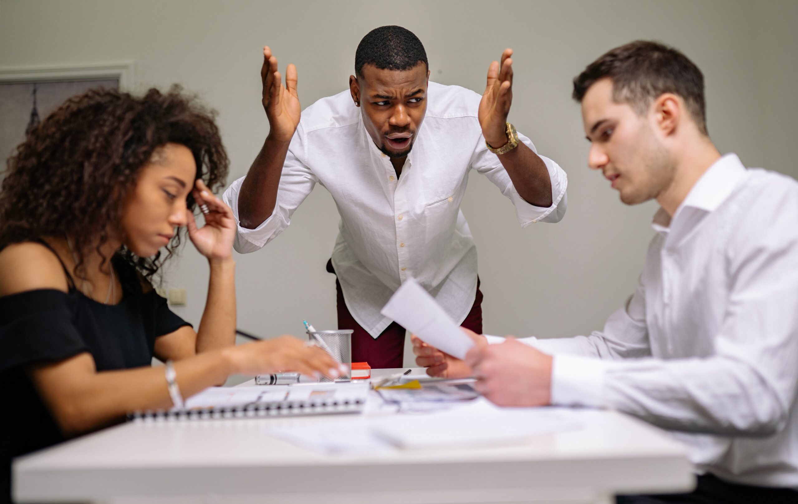 8 Workplace Conflict Examples To Help You Understand Conflict Resolution - Conflict Israel En Palestina Uitleg