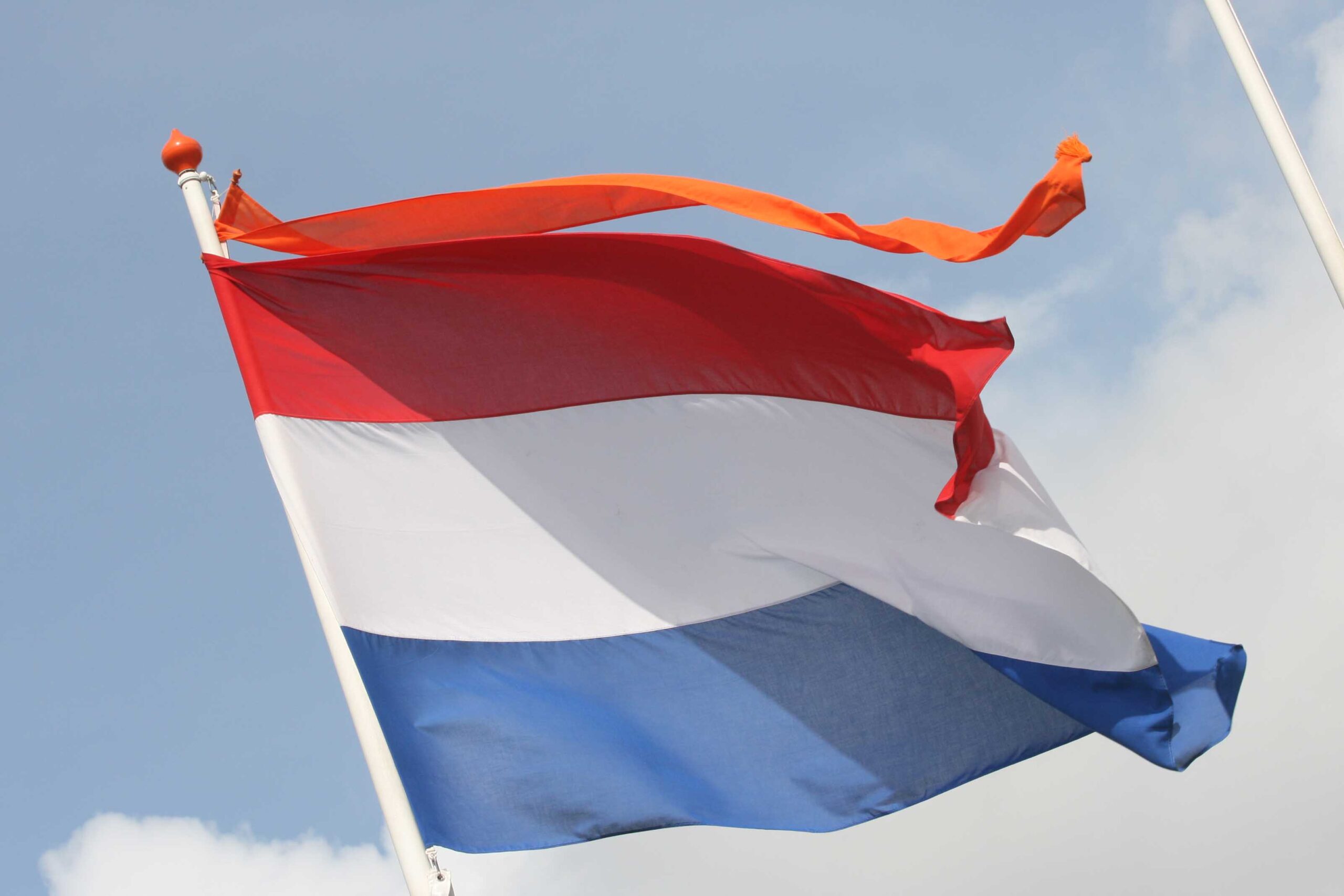 A cool guide of national football/soccer teams who do not play in the - Waarom Is De Nederlandse Vlag Rood Wit Blauw