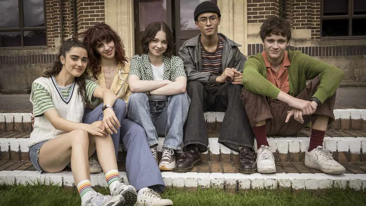A Good Girl's Guide to Murder Trailer Debuts - Good Girls Guide To Murder
