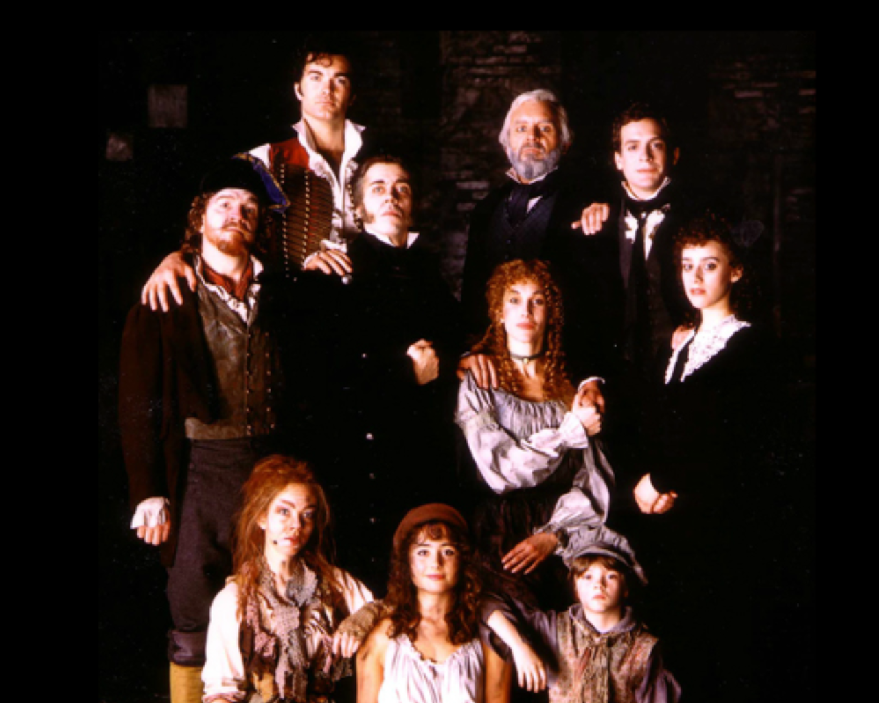 a group of people standing next to each other - Les Misérables Musical Nederland Cast 1991