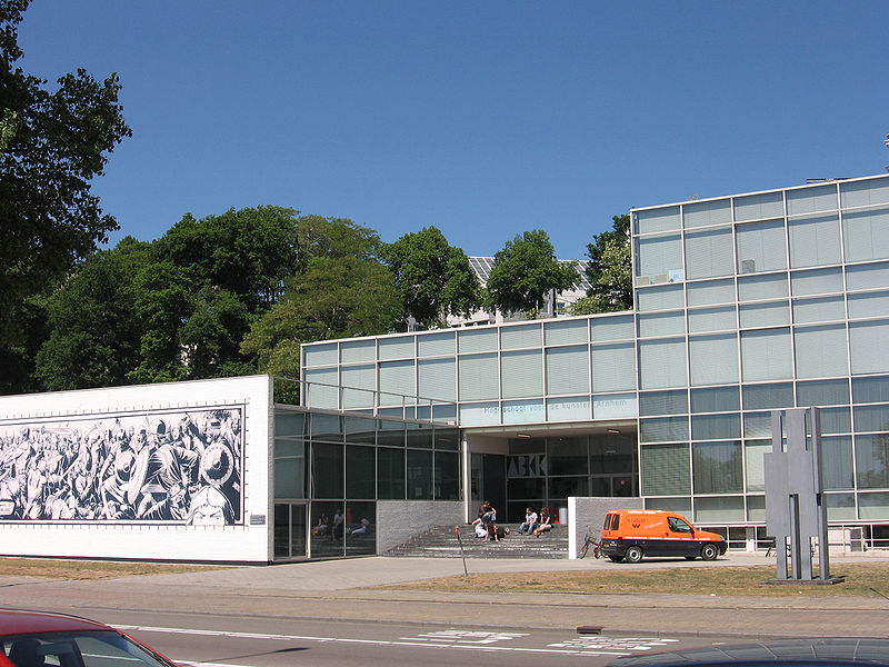 Academie voor Beeldende Kunsten Arnhem – Hedendaagse sieraden - Hogeschool Der Kunsten Den Haag