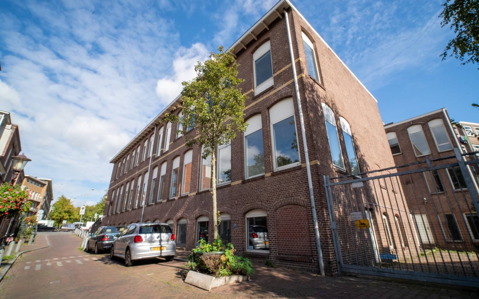 Admiraal De Ruijterweg 21 Amsterdam - Kantoor huren - Huisartsenpraktijk De Hoed Admiraal De Ruijterweg Amsterdam