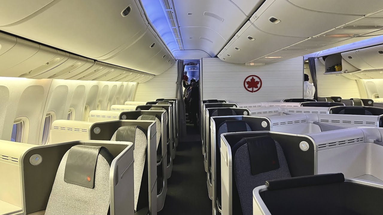 Air Canada Business Class | Boeing 777-200LR Toronto to Montreal | Full - Boeing 777 200 And 777 200er