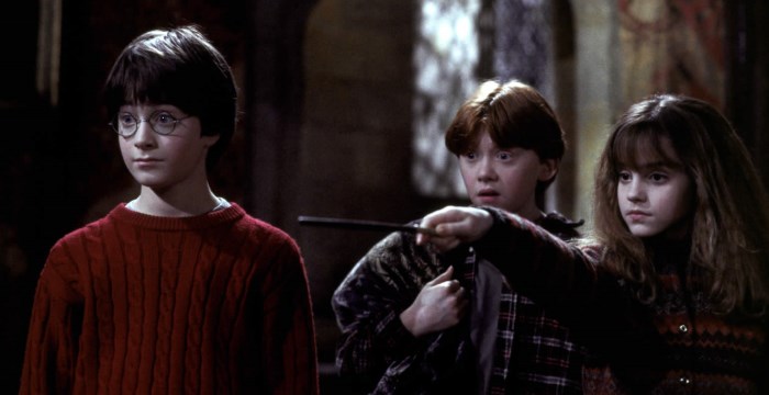 Alle 8 Harry Potter Films Op Volgorde - Filmlijstjes - Harry Potter De Steen Der Wijzen Film