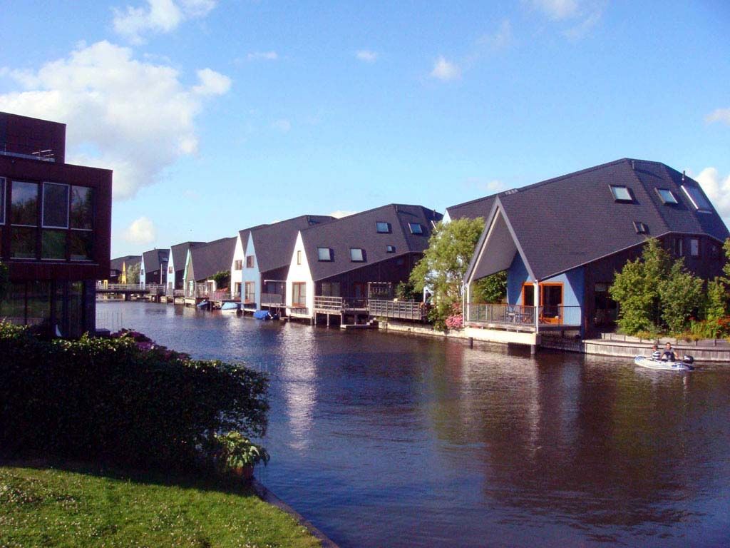 Bij Welk Meer In Almere Stad Ligt Het