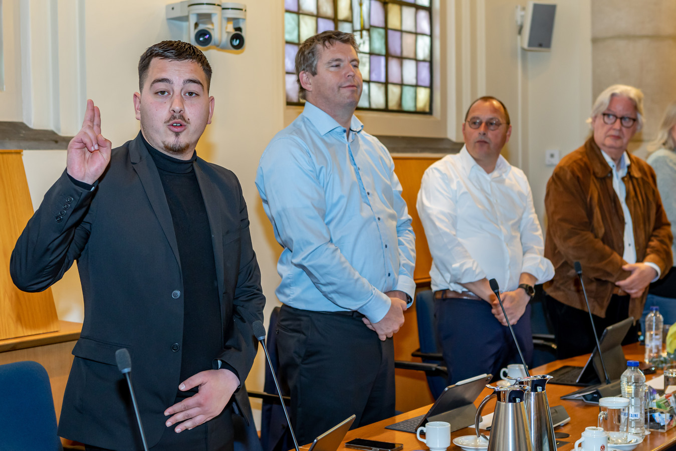 Alperen Yilmaz alsnog geïnstalleerd als GBWP-raadslid: ‘Zo waarlijk - Zo Waarlijk Helpe Mij God Almachtig