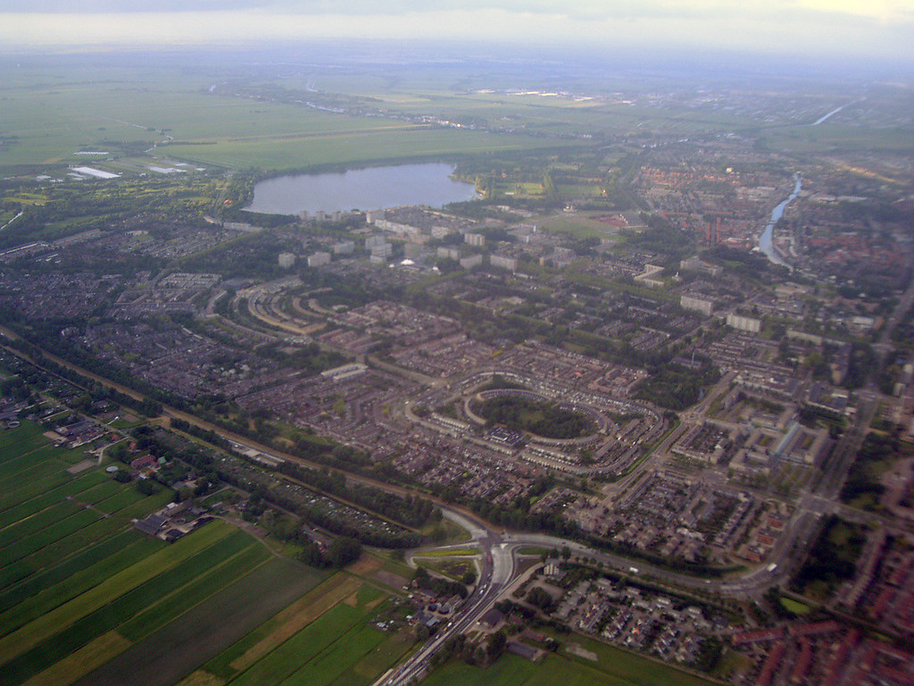 Alphen aan den Rijn from the air | Alphen aan den Rijn with … | Flickr - Alphen Aan Den Rijn Provincie