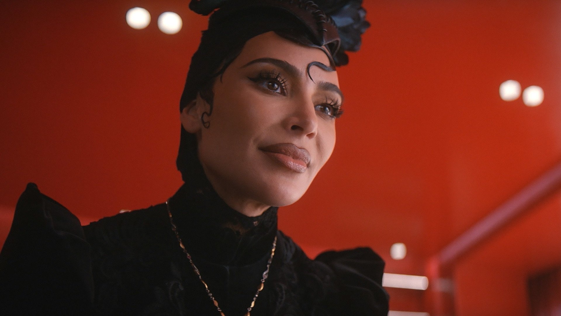 American Horror Story: Delicate - The Auteur (2024) - (S12E9 - Welke Auteur Schreef De Avonden