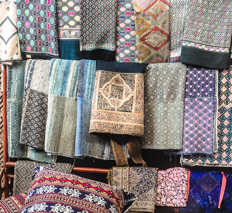 Antieke en Handgemaakte Etnische Textiel - Groothandel - The Silk Road - Groothandel Textiel En Aanverwante Artikelen