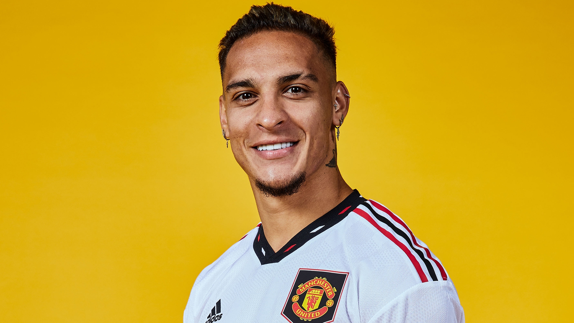 Antony Manchester United 2022 Wallpapers - Wallpaper Cave - Anthony Doerr All The Light