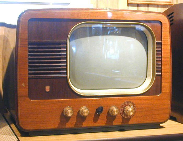 Audioapparatuur Kopen in Online Veiling - Catawiki | Vintage tv, Oude - Eerste Tv Zender Van Italie In 1954
