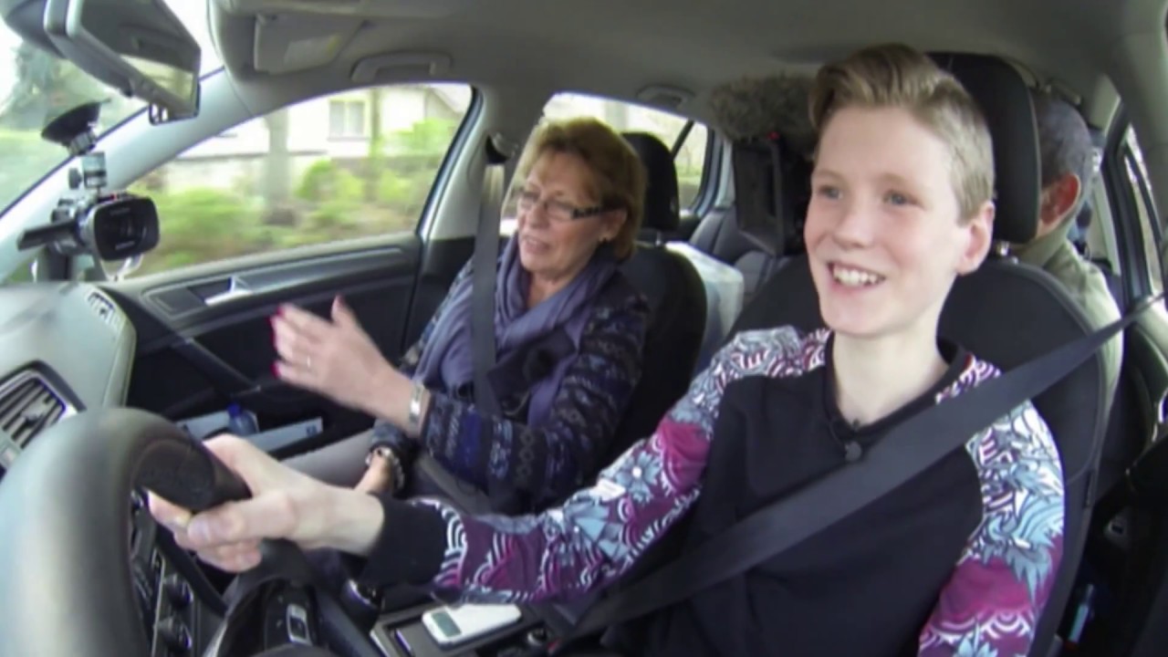 Autorijden vanaf 13 jaar (1 april 2015) - YouTube - Mag Je Vanaf 17 Jaar Autorijden