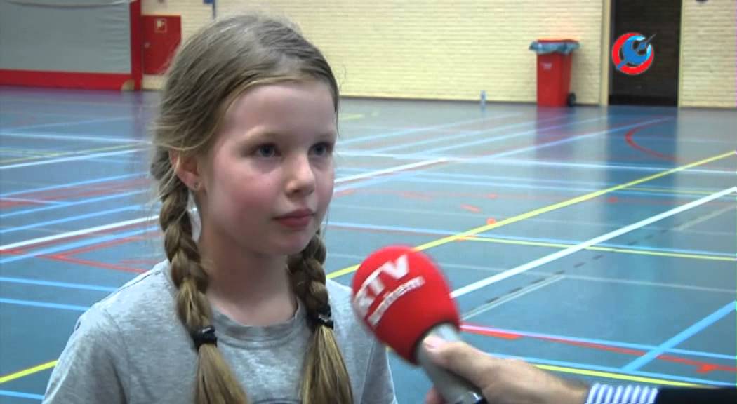 Basketbalmiddag voor jonge meisjes - YouTube - Mooist Meisje Van De Klas