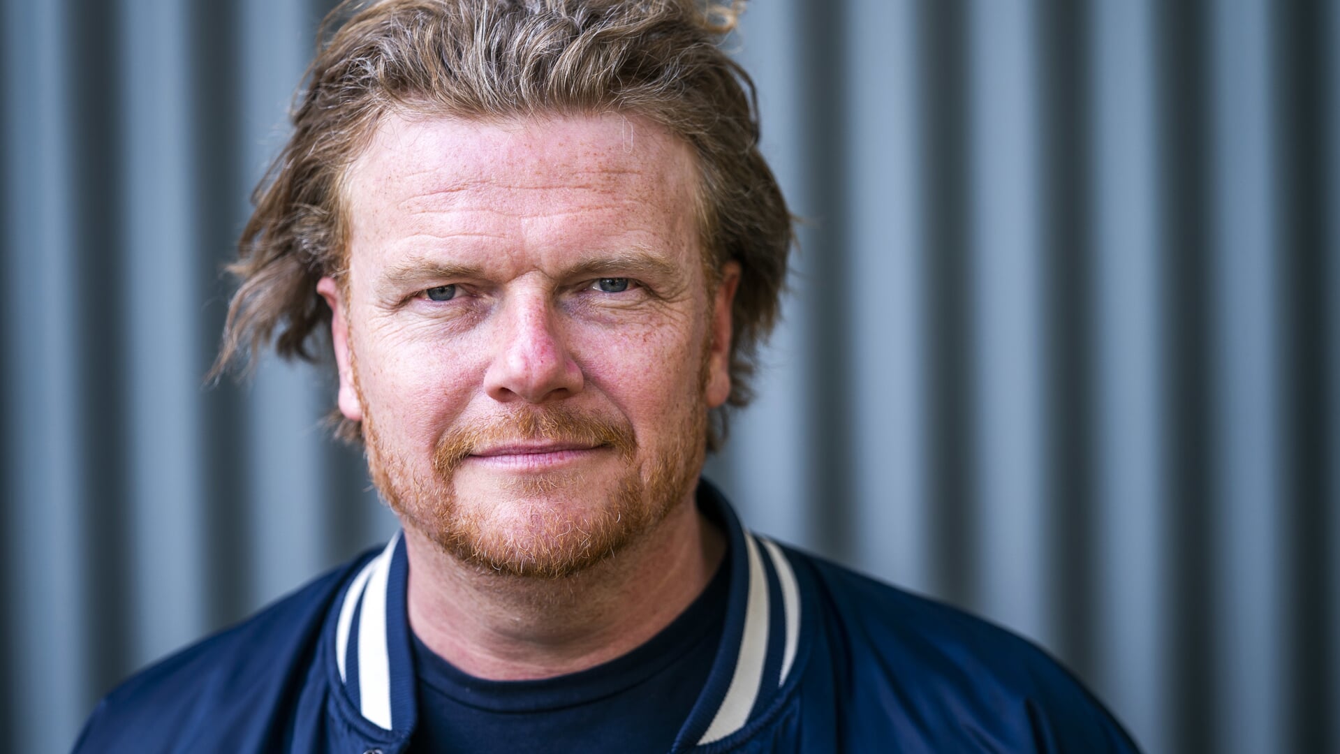Bastiaan Ragas leest dagelijks de Bijbel. ‘Jakob worstelt letterlijk en - Bas Ragas In Gods Naam