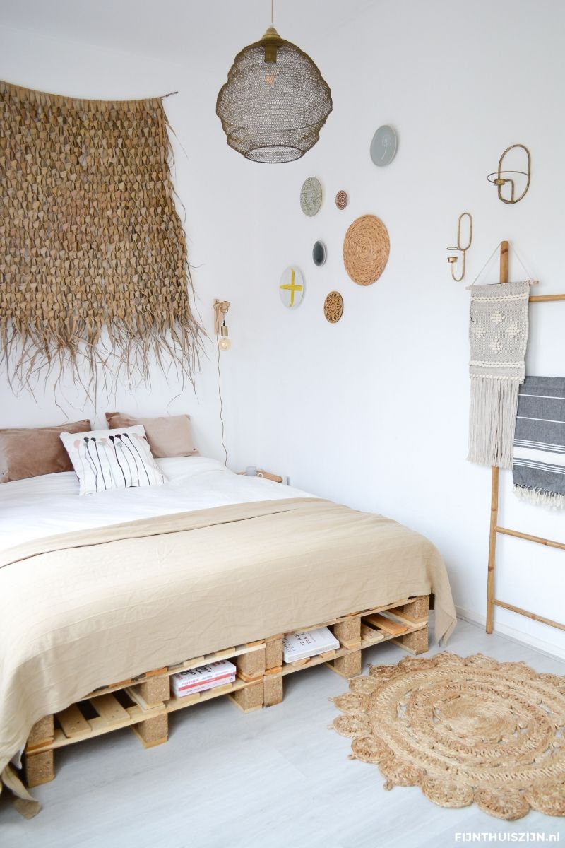 // Bed van pallets zelf maken | Idéias de decoração de quartos, Idéias - Zelf Een Bed Maken Van Mdf