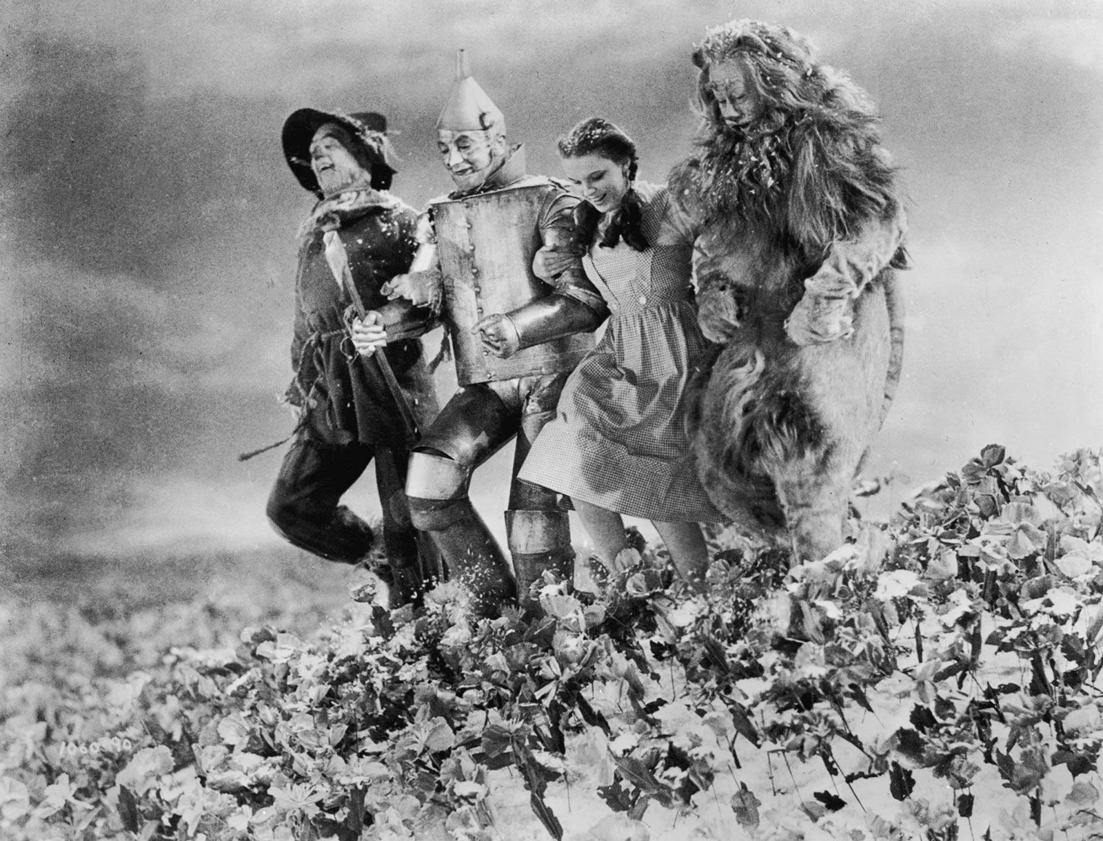 Bert Lahr | Biography, The Wizard of Oz, & Facts | Britannica - The Wizard Of Oz The Wizard Of Oz