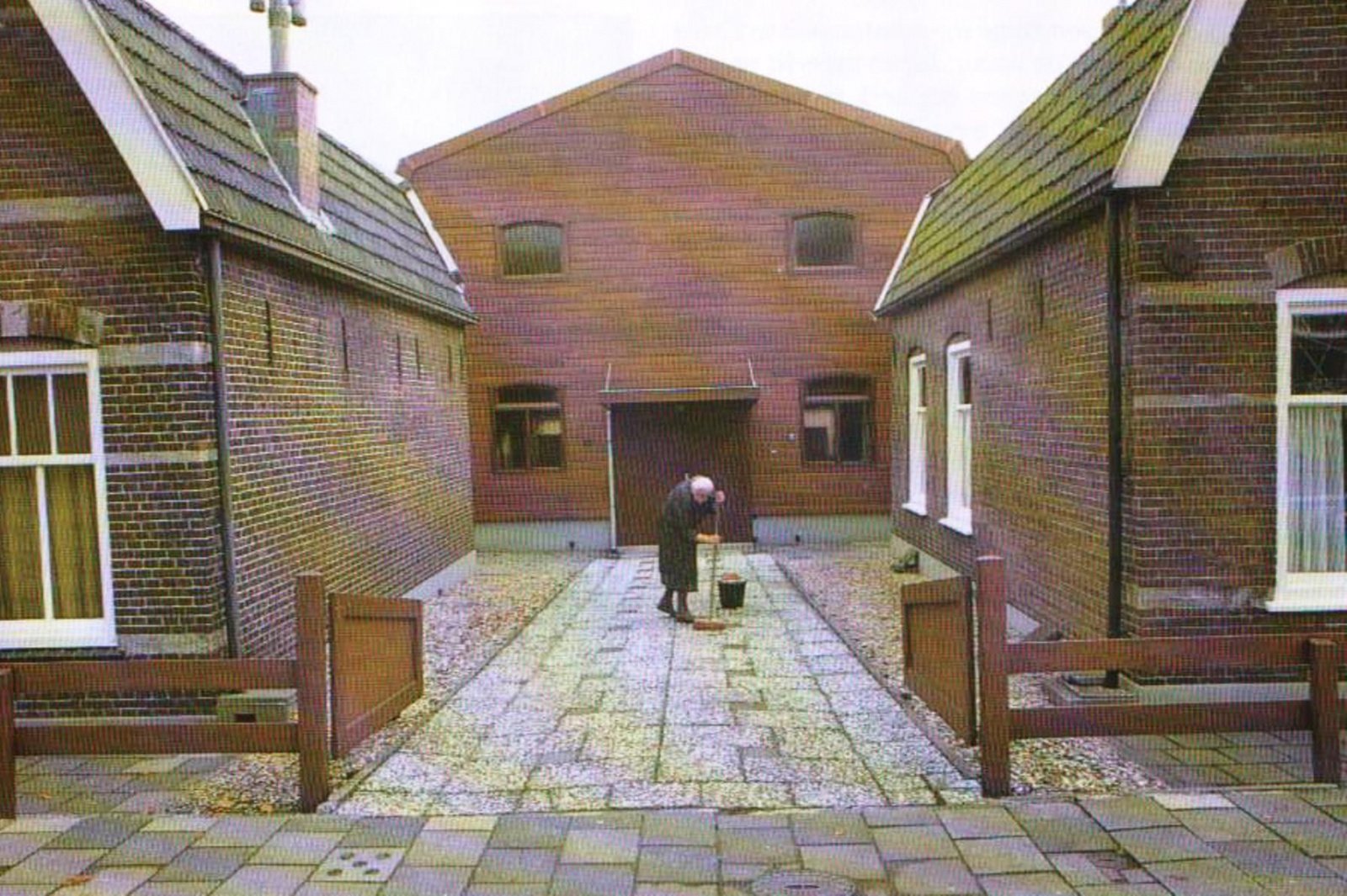 Bestand:Sliedrecht N.H.Lokaal 1908-1998 .nu Oud Ger.Gem..jpg - Reliwiki - Bergambacht Oud Ger Gem