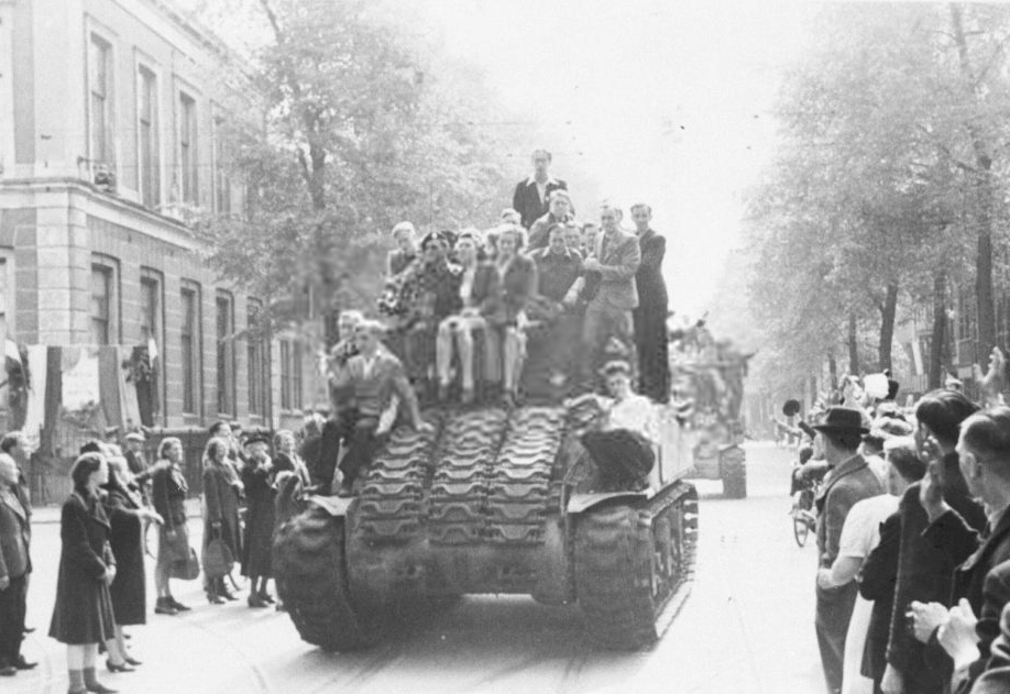 Bevrijding Nederland - Tweedewereldoorlog.nl - Wanneer Begon De Tweede Wereldoorlog In Nederland