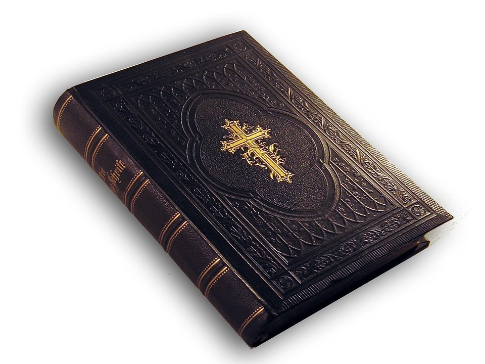 Bible Book The Holy · Free photo on Pixabay - Wat Is Het Heilige Boek Van Het Jodendom