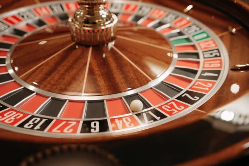 Biggest Gambling Revenues: US and Global Data (Infographic) - Hoeveel Mensen Gokken In Nederland