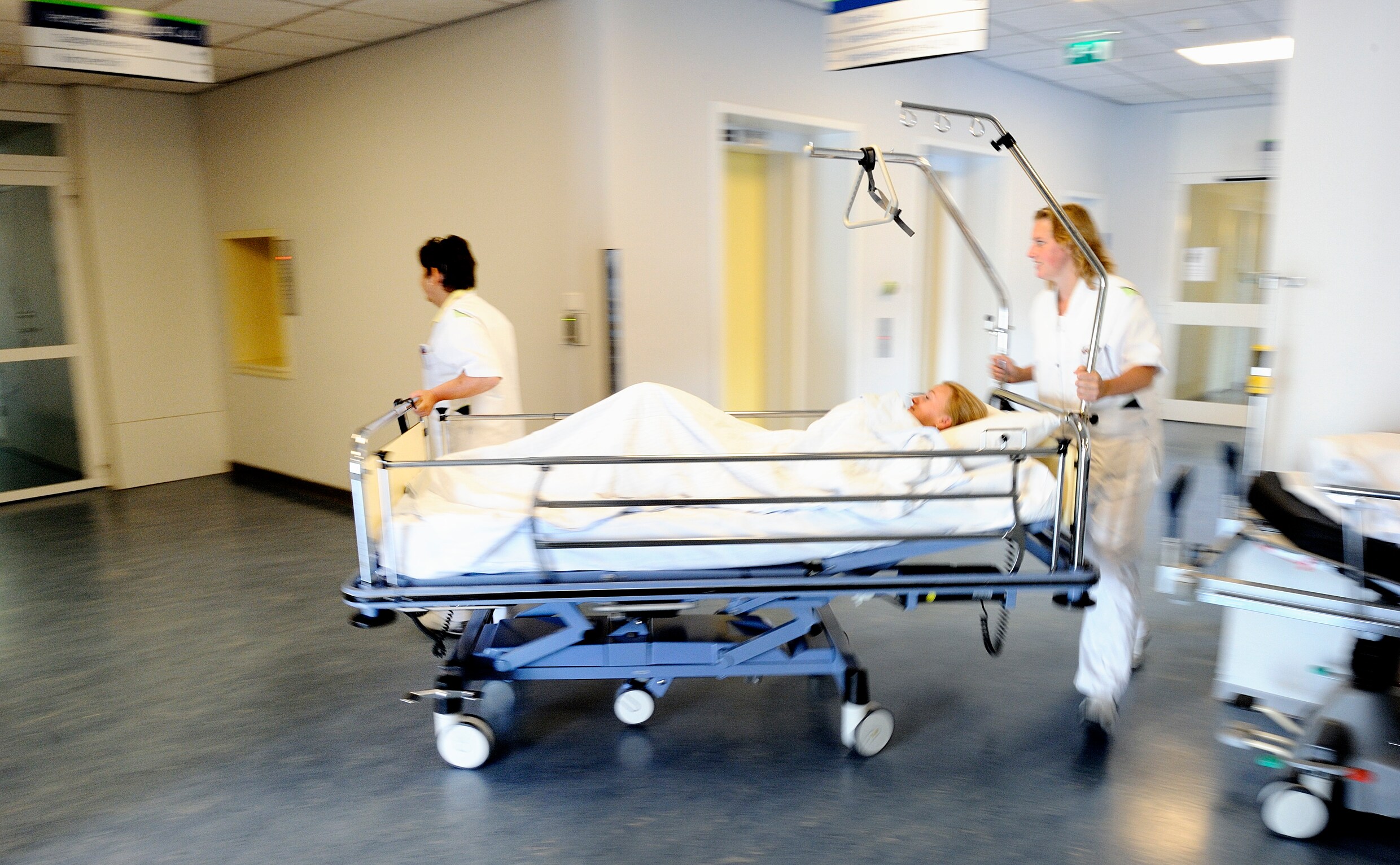Bij ongewenste intimiteiten in de zorg past geen mildheid | Trouw - Ongewenste Intimiteiten In De Zorg