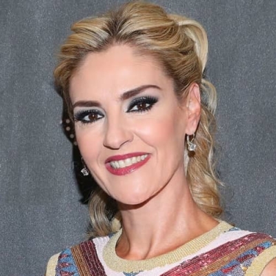 Biografía de Chantal Andere Edad, estatura, pack, esposo, hijos - Andere Kant Van De Wereld Nederland