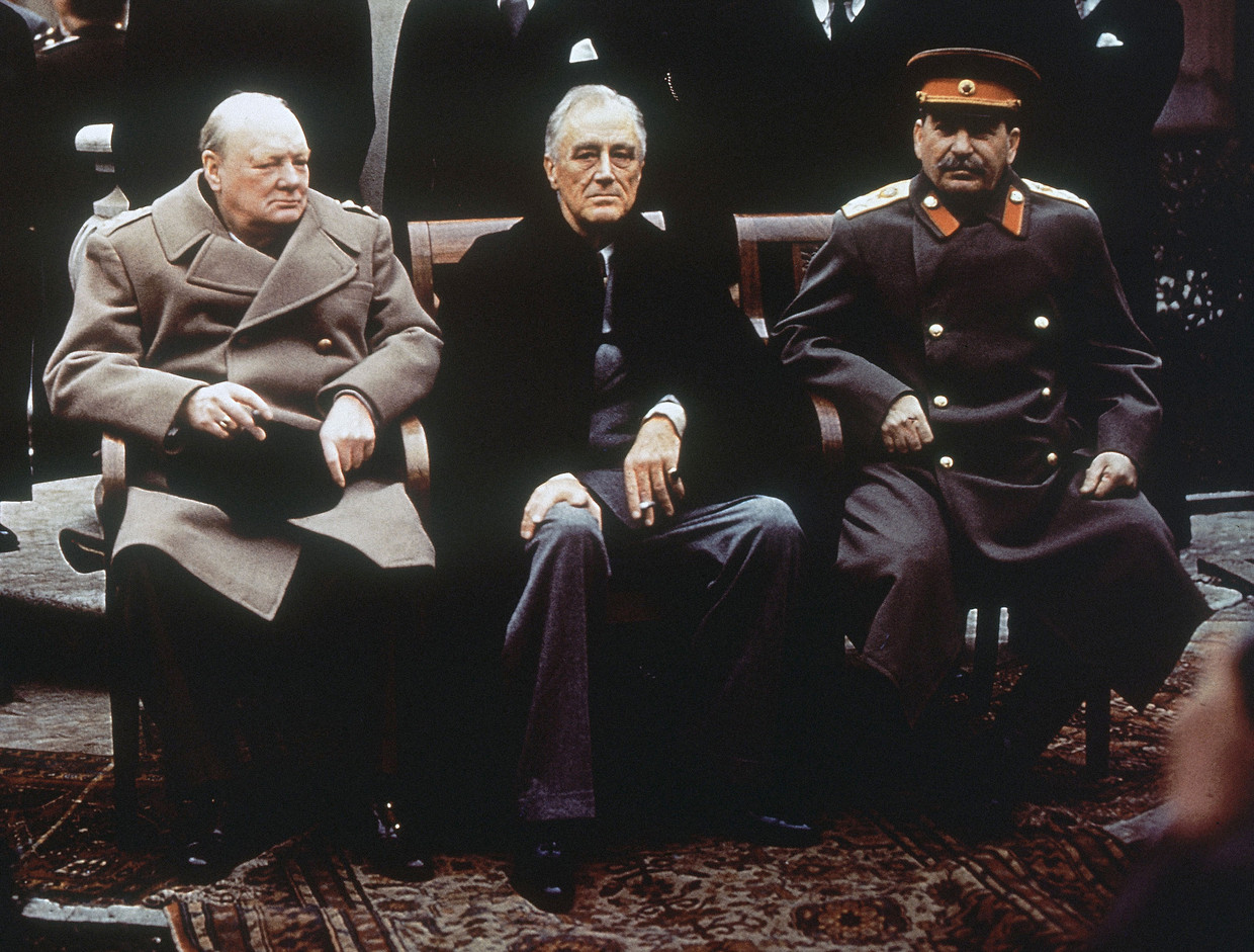 Biografie: Winston Churchill, groter dan het leven zelf | De Morgen - Welke Amerikaanse President Volgde In 1945 Roosevelt Op