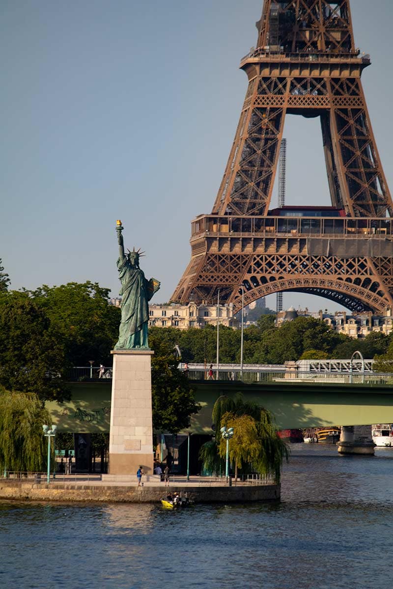 Bir Hakeim Bridge Paris: One Of The Most Beautiful In Paris - Welk Geschenk Uit Frankrijk Staat Op Liberty Island