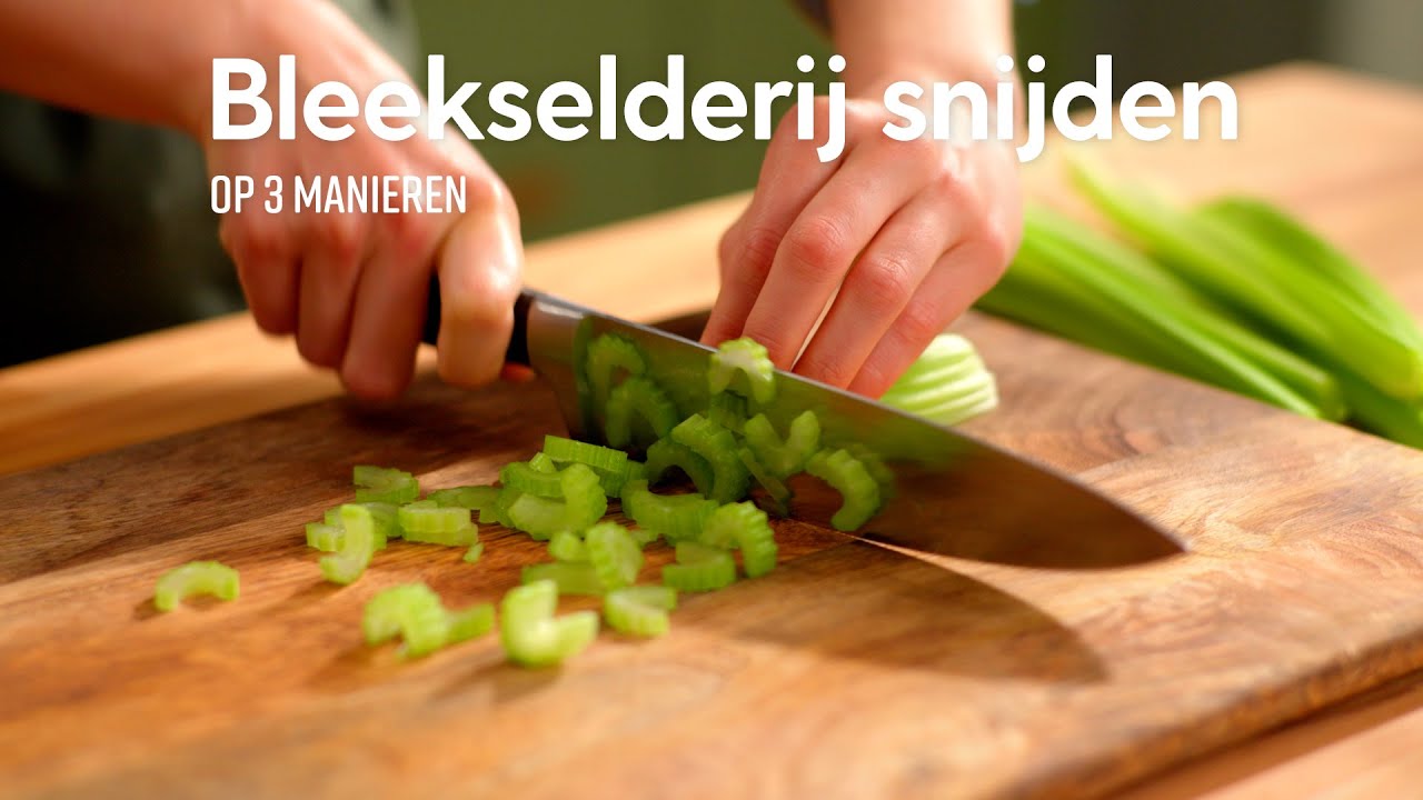 Bleekselderij snijden | How to | Allerhande - YouTube - Hoe Lang Brood Afkoelen Voor Snijden
