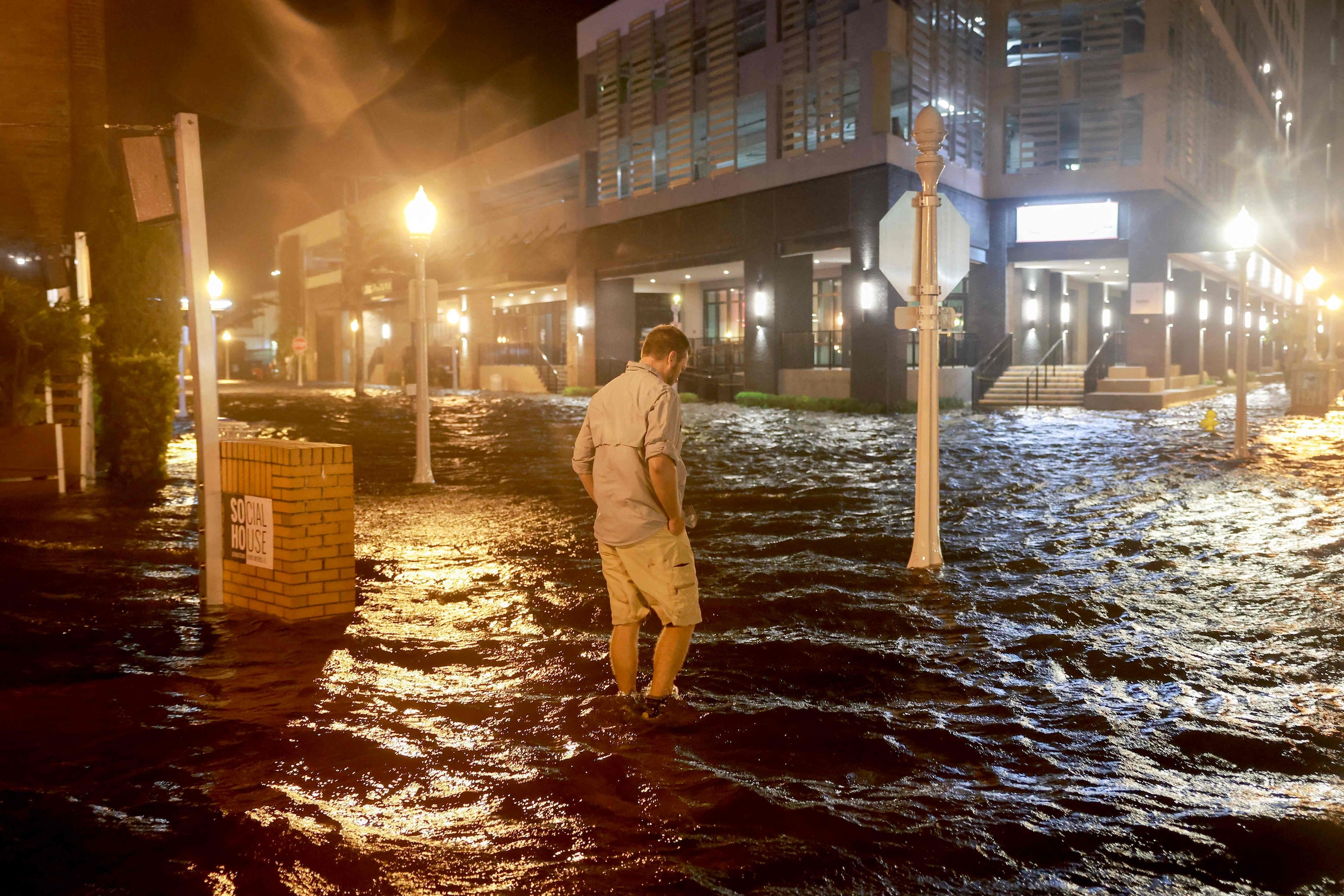Blog: noodweer | Lees alle updates terug | Het Parool - Wat Is Het Verschil Tussen Orkaan En Tornado