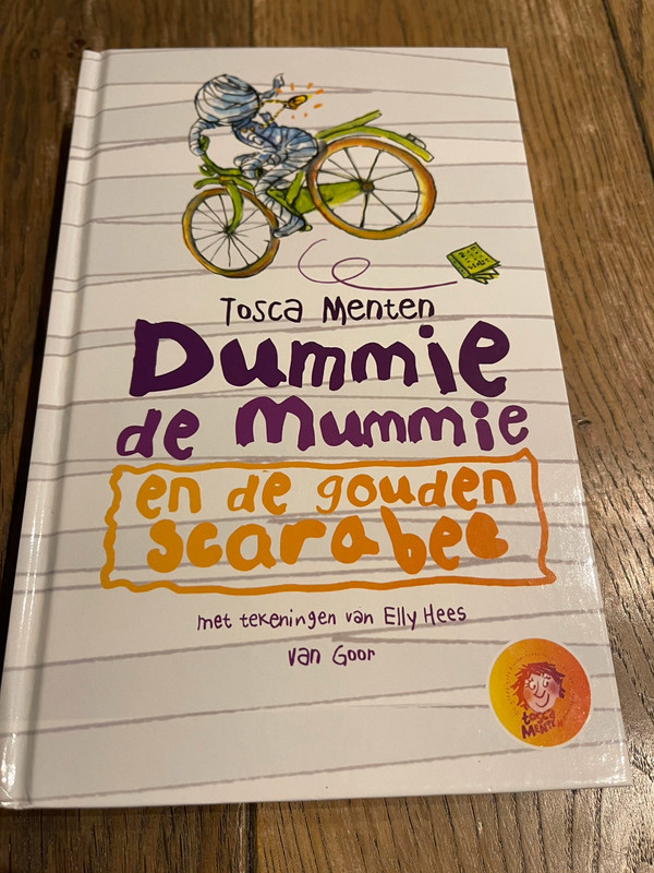 Boek Dummie De Mummie En De Gouden Scarabee