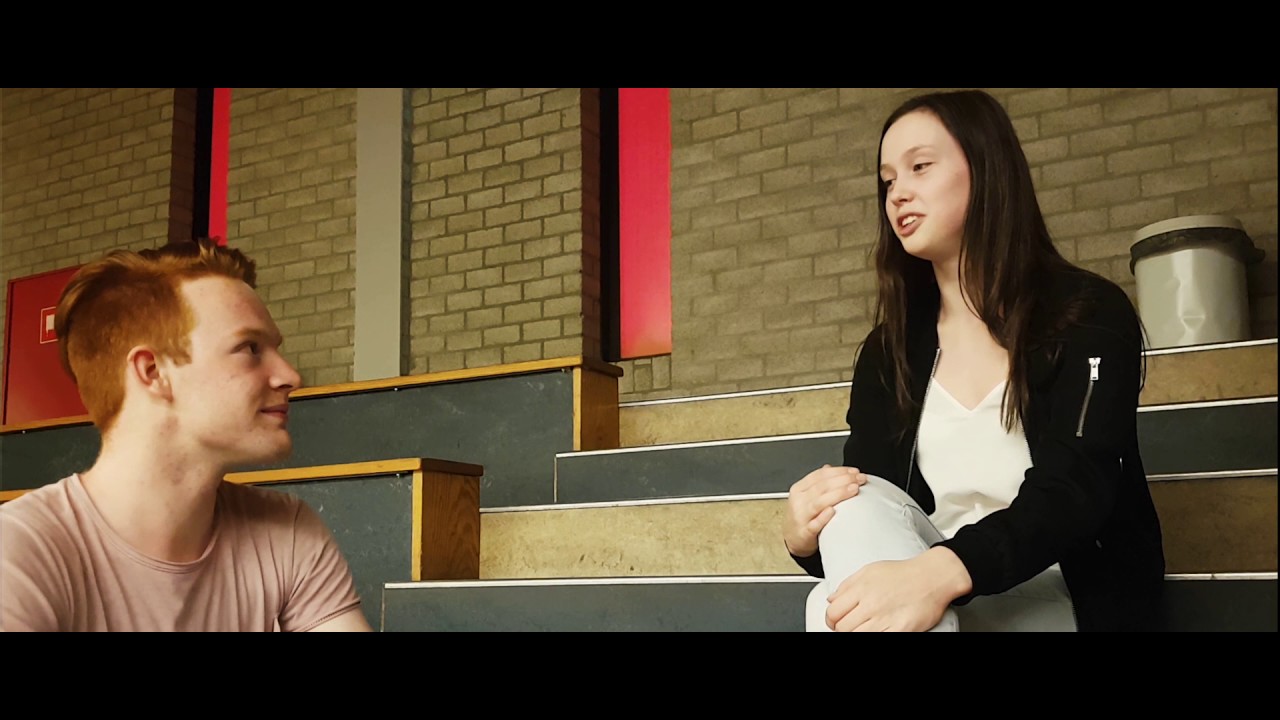 Book trailer "Alles wat er was" - YouTube - Alles Wat Er Was Eerste Druk