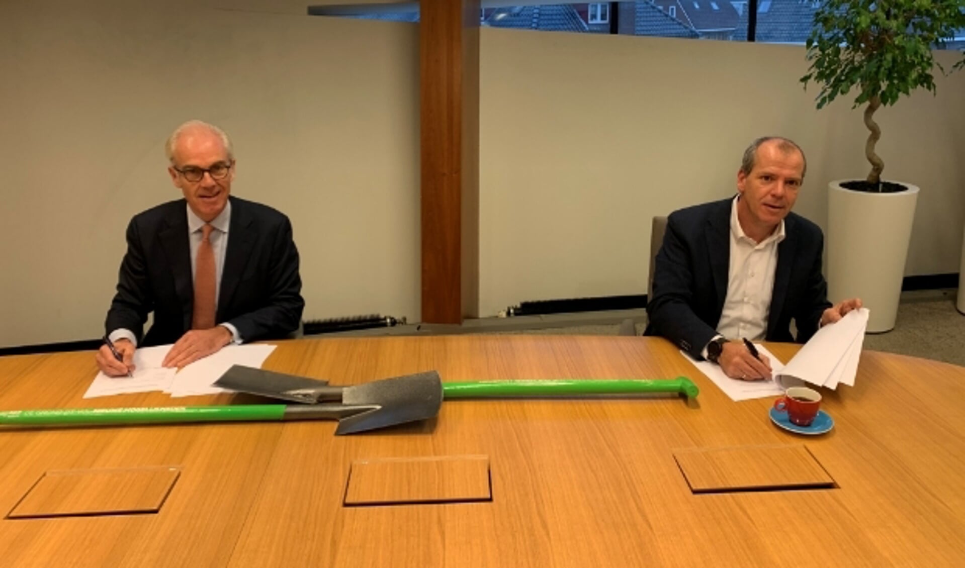 Boskoop krijgt glasvezel van KPN NetwerkNL | Al het nieuws uit Alphen - Kpn Alphen Aan Den Rijn