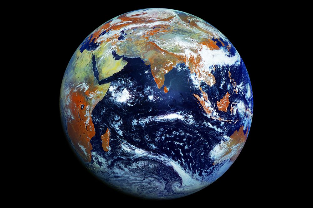 Breathtaking View of Earth Taken by Russian Satellite | Live Science - Earth Overshoot Day 2023 Nederland