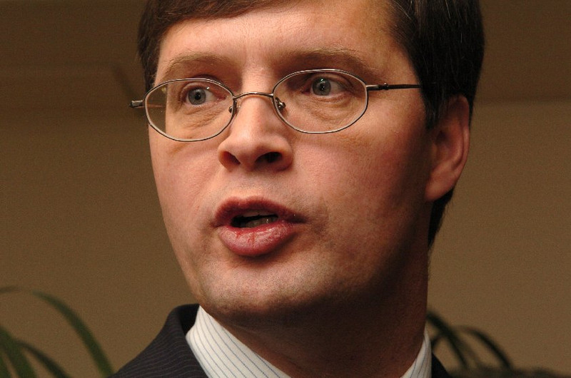 Brits, Poles and Danes would also reject EU charter, Dutch PM suggests - Waar Woont Jan Peter Balkenende
