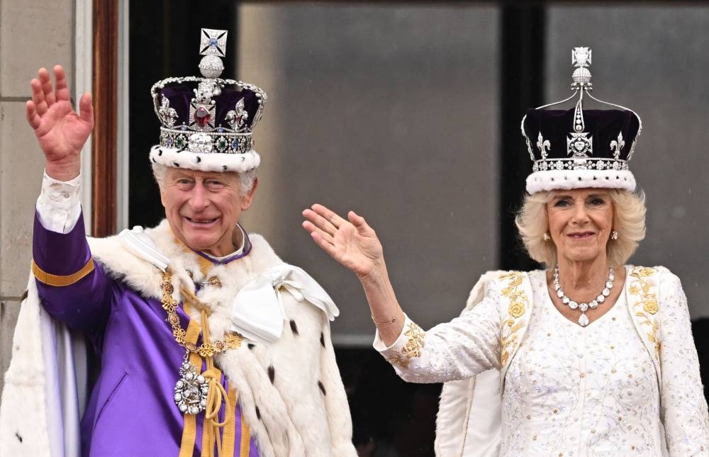 Charles III crowned king as world watches - Read Qatar Tribune on the - Wanneer Is De Kroning Van Charles