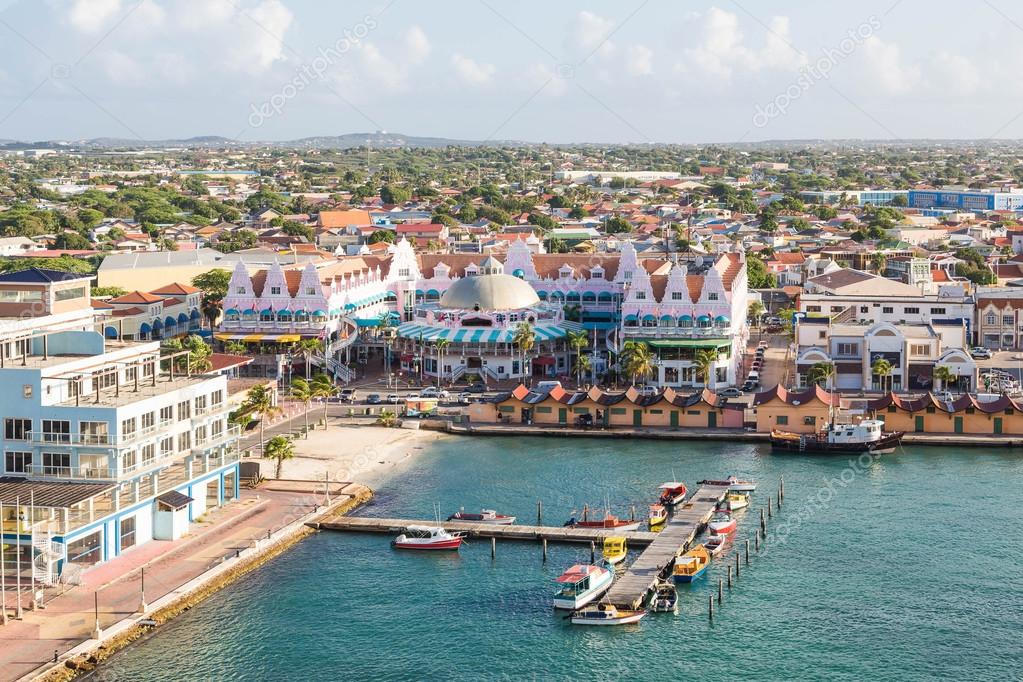 Colorful Oranjestad Aruba — Stock Photo © dbvirago #61276517 - Wat Is De Hoofdstad Van Aruba