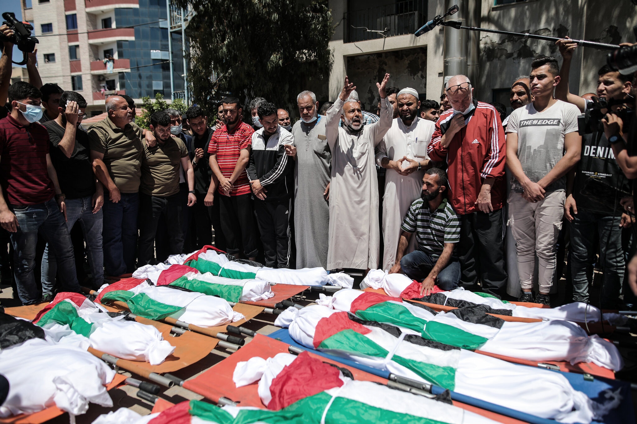 Conflict Spirals Across Israel and the Palestinian Territories - The - Oorlog Tussen Palestina En Israel