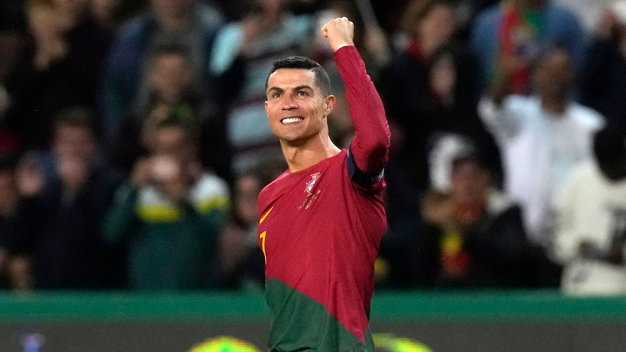 Cristiano Ronaldo scores twice for Portugal on world-record 197th cap - Ronaldo Luis Nazário De Lima Leeftijd
