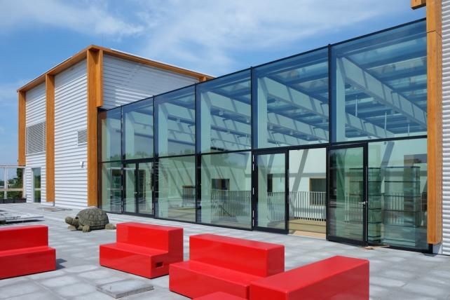 Croonwolter dros het nieuwe gebouw van het 4e gymnasium in amsterdam is - Het 4e Gymnasium Archangelweg Amsterdam