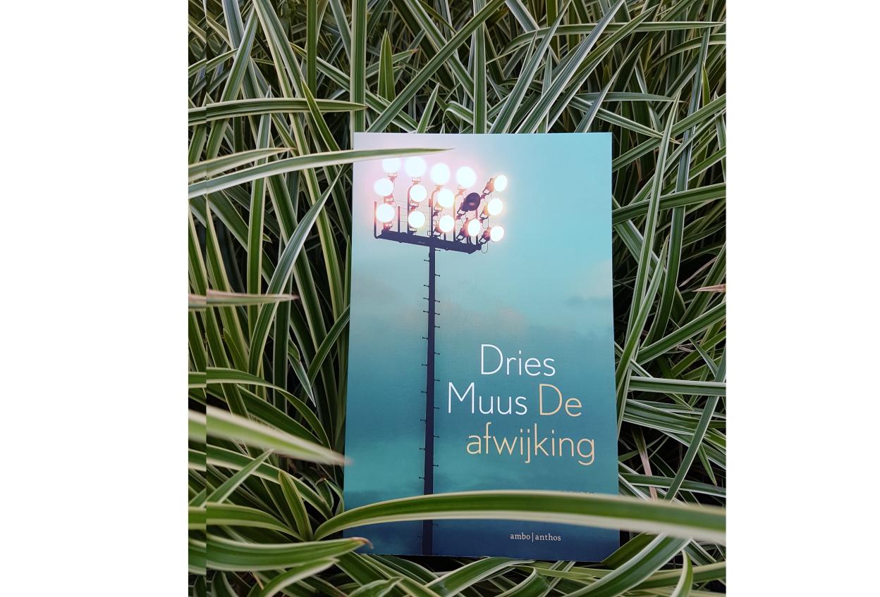 De Afwijking | Dries Muus #winactie | De Nieuwe Bibliotheek - De Afwijking Dries Muus Samenvatting