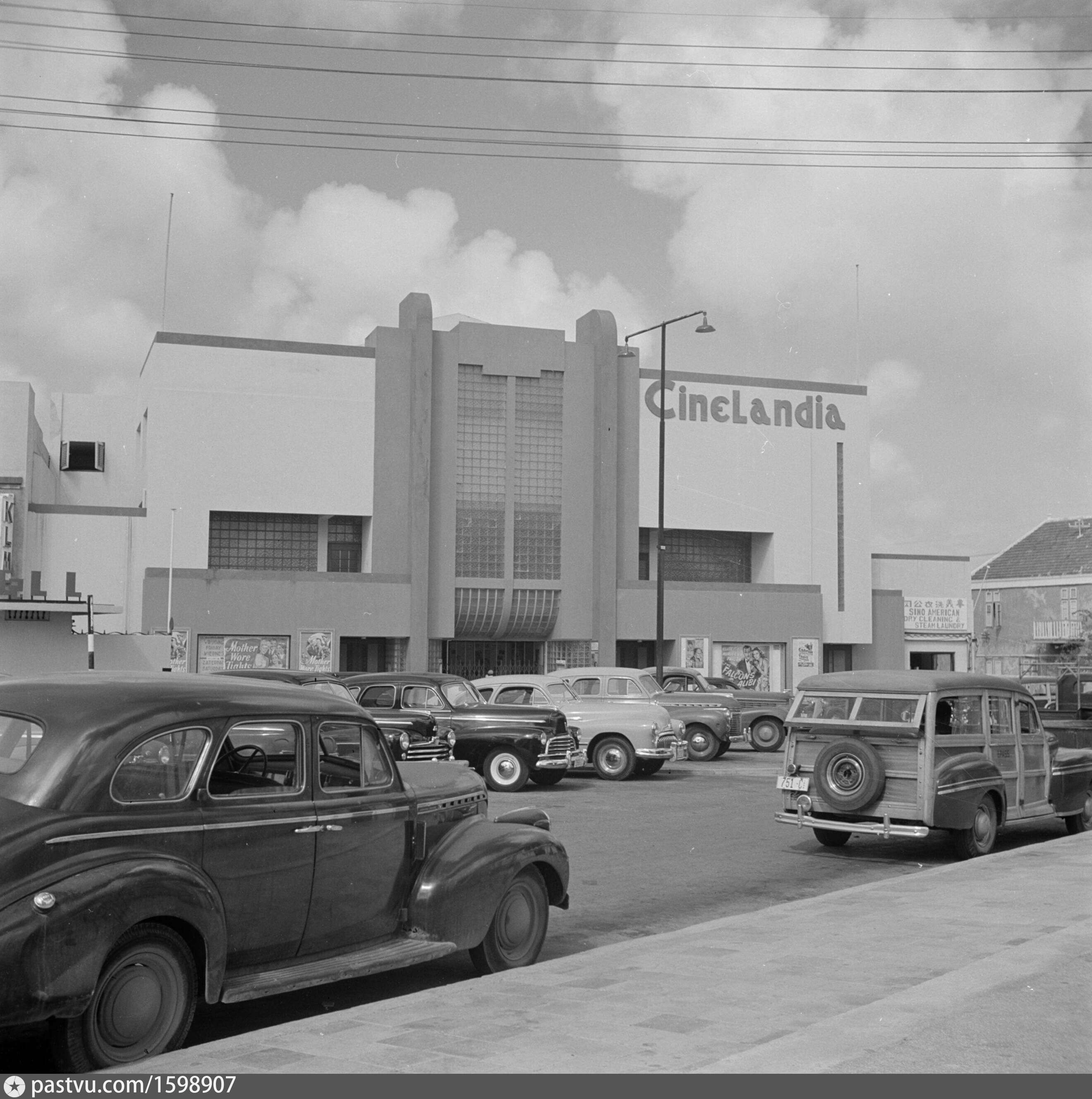 Deze Amsterdamse Bioscoop Werd In 1921 Geopend