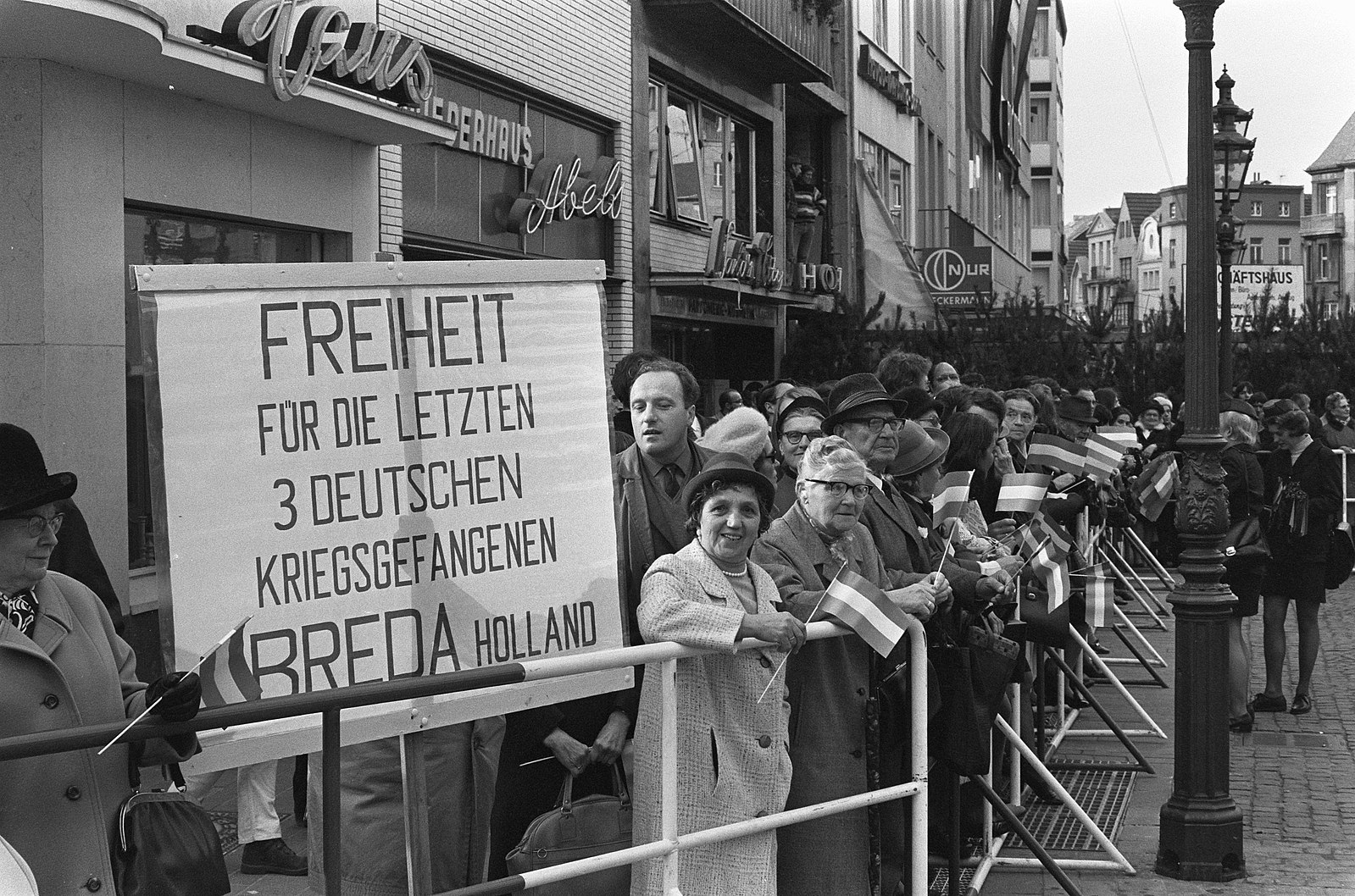Wat Hebben De Drie Van Breda Gedaan